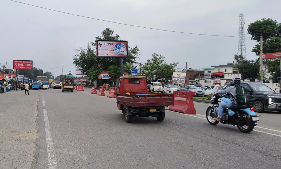 LifeSpark Pharma hoarding at Lakhanpur, Jammu & Kashmir